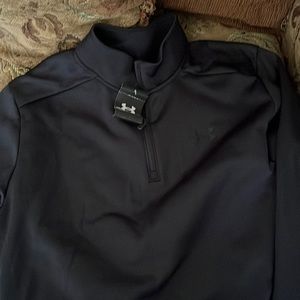 Mens UnderArmour pull over